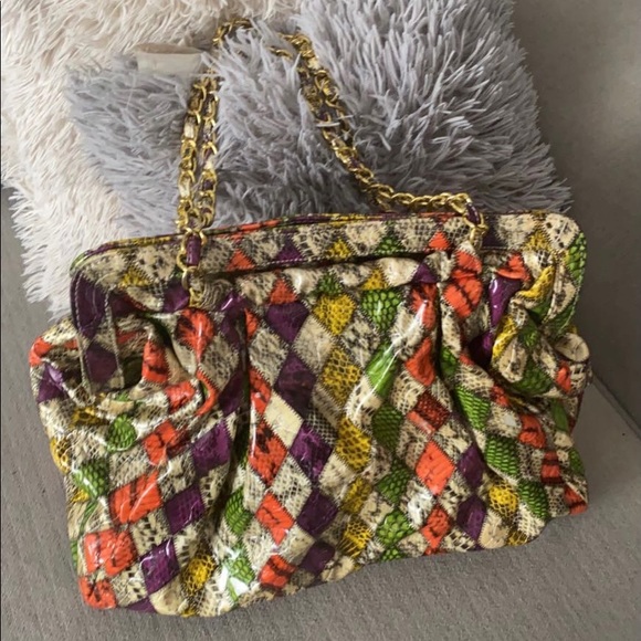 Handbag - Picture 2 of 3